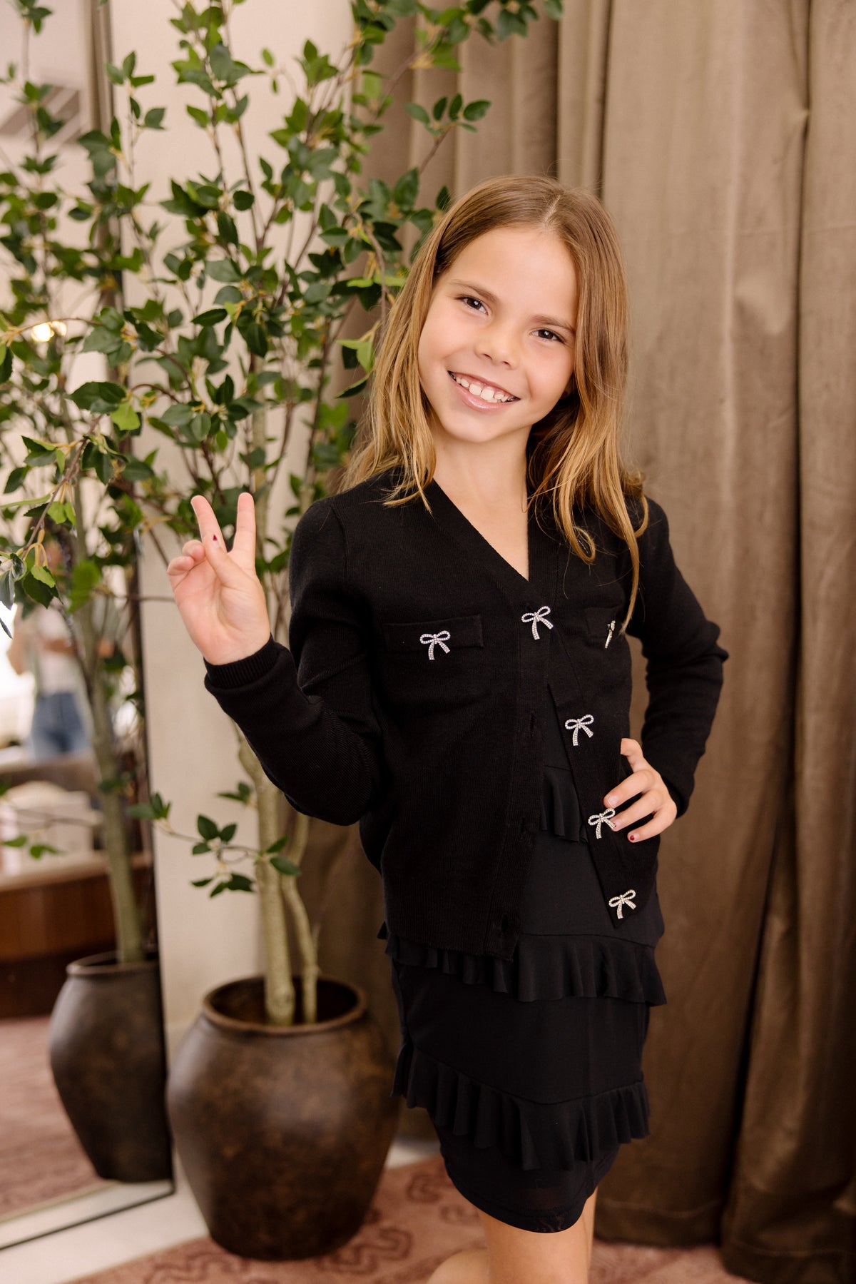 Teen Mickey Black With Bow Buttons Sweater Cardigan