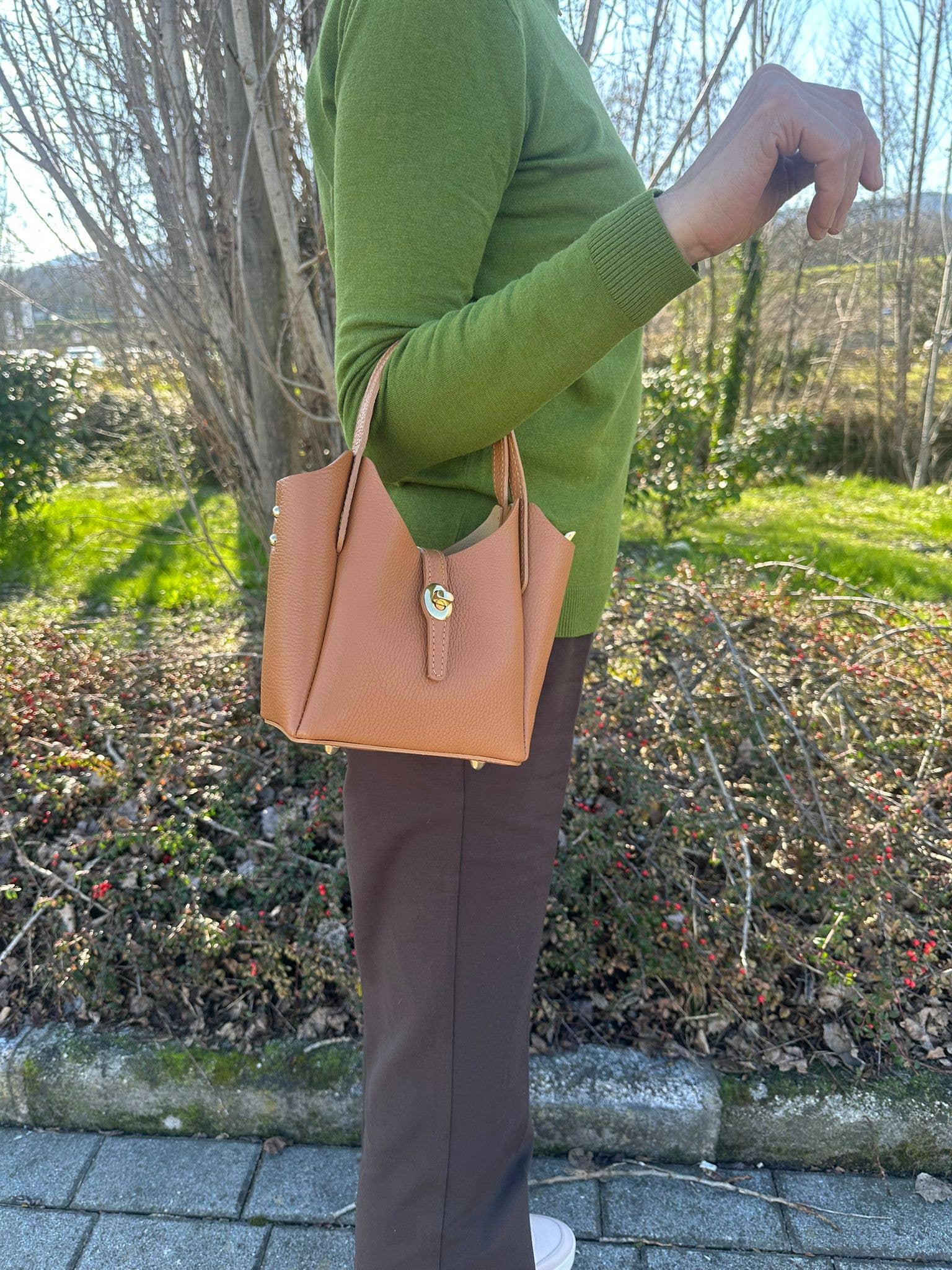 GENEVA - Genuine leather