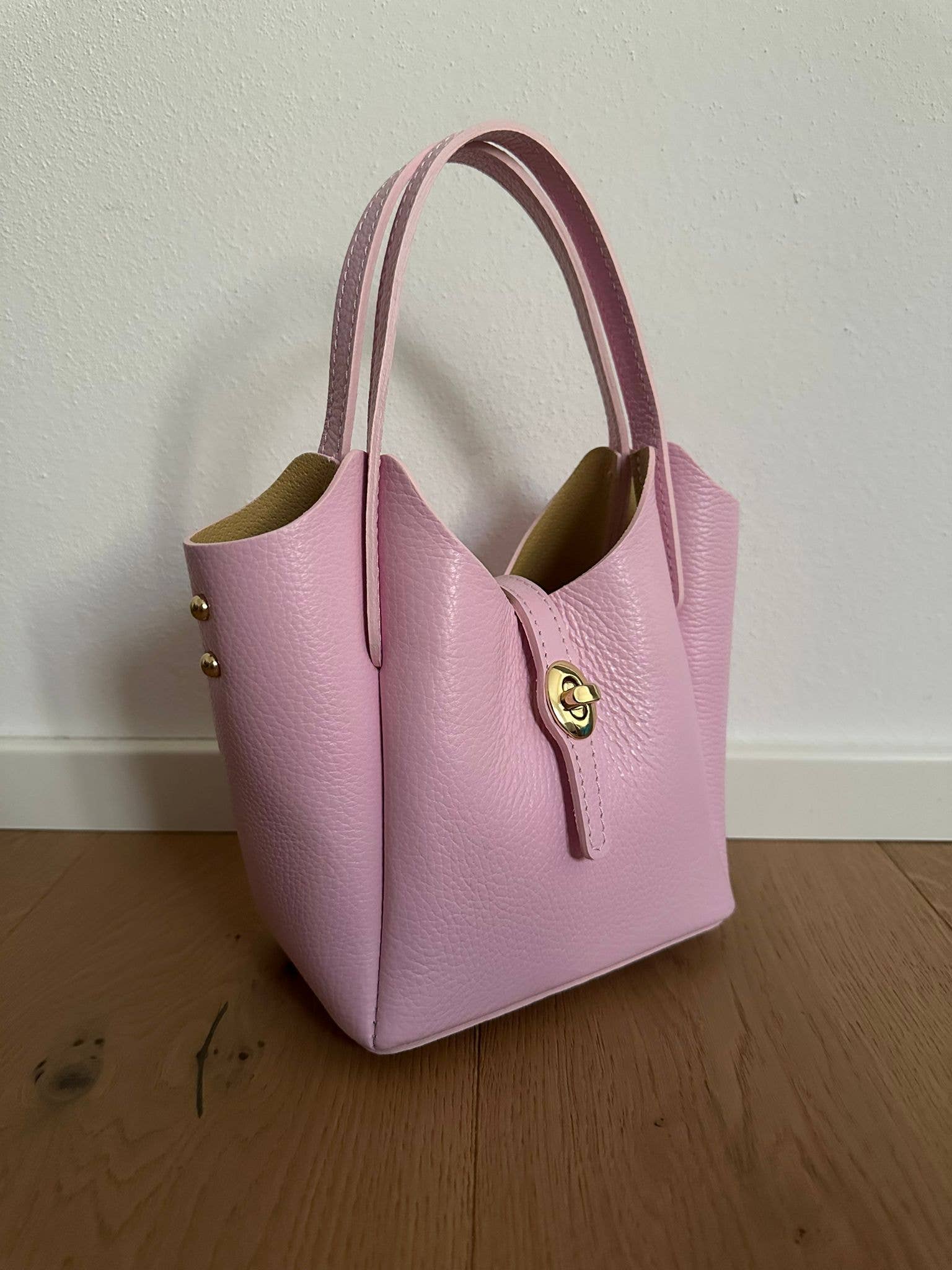 GENEVA - Genuine leather