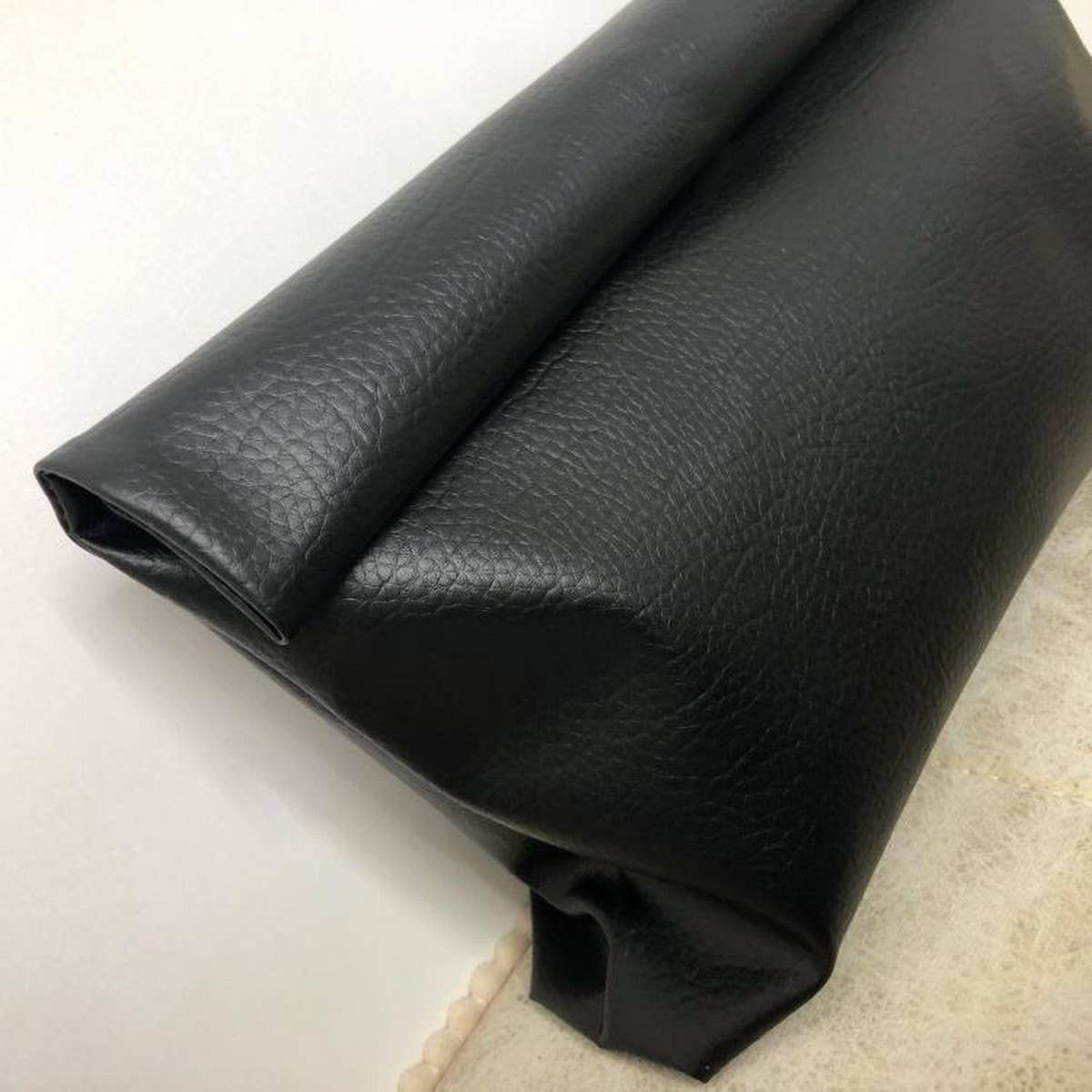 RETRO CURLED HIGH CAPACITY HANDBAG CASUAL CLIP BAG_CWAB1372