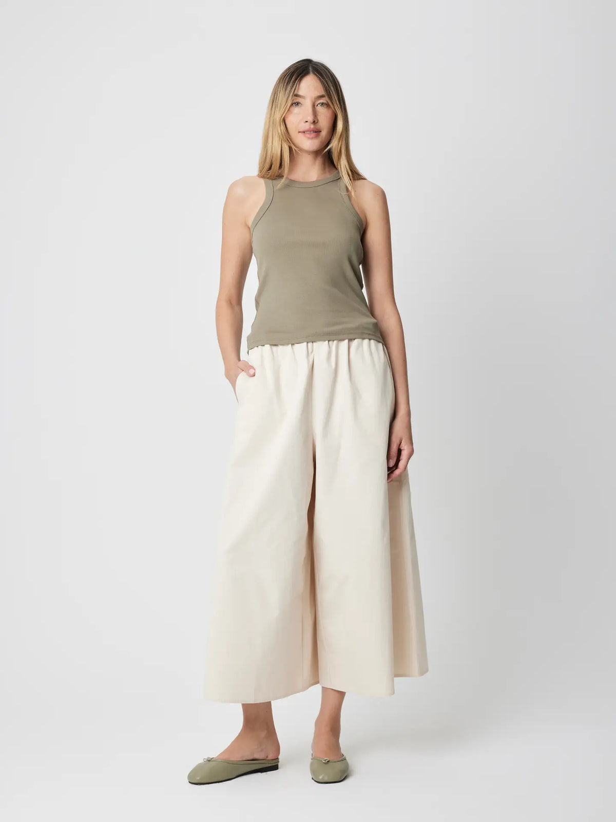 Alia Olive Sleeveless Top