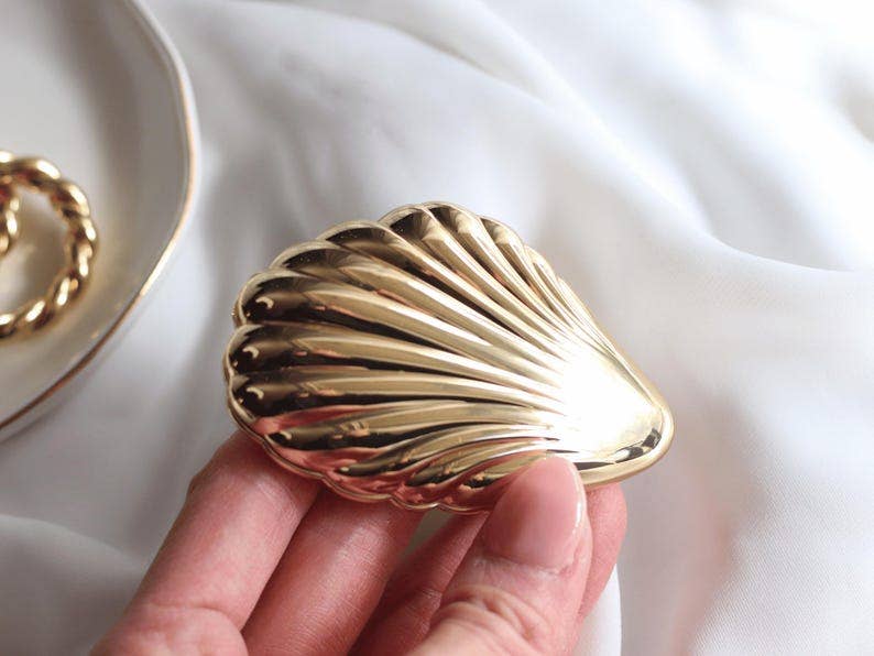 Seashell Compact Mirror | Art Deco Inspired Pocket Mirror