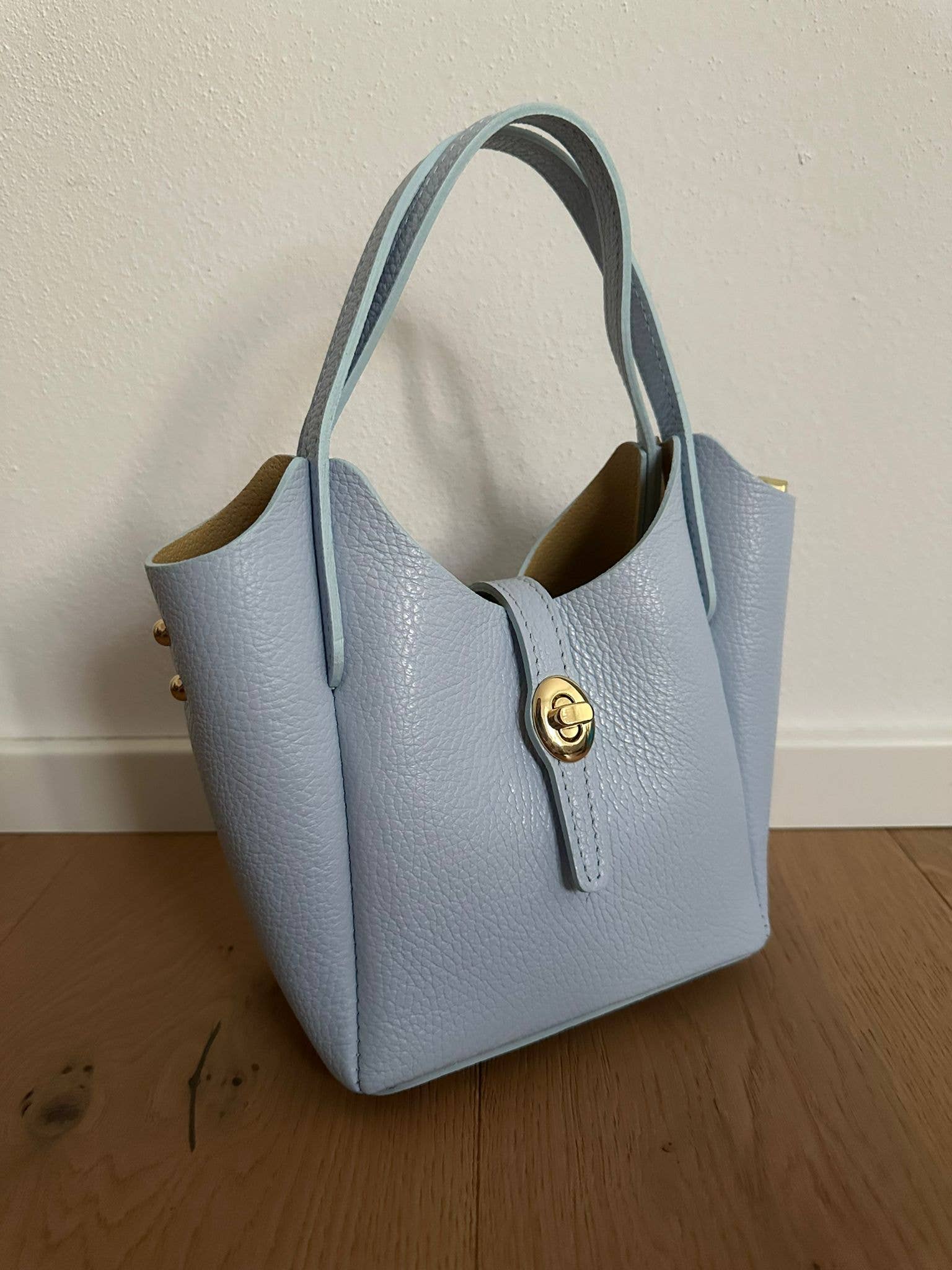 GENEVA - Genuine leather