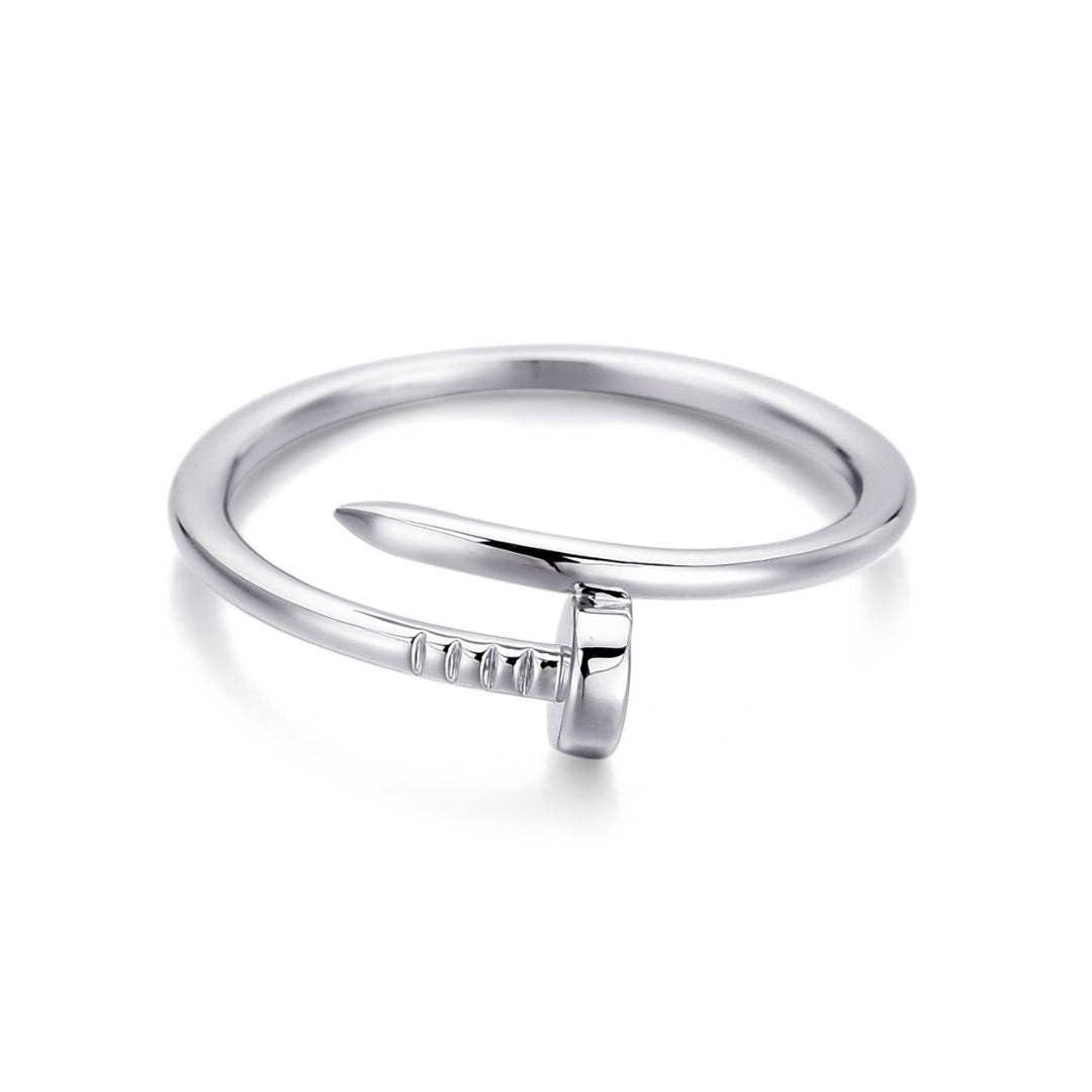Nail Ring