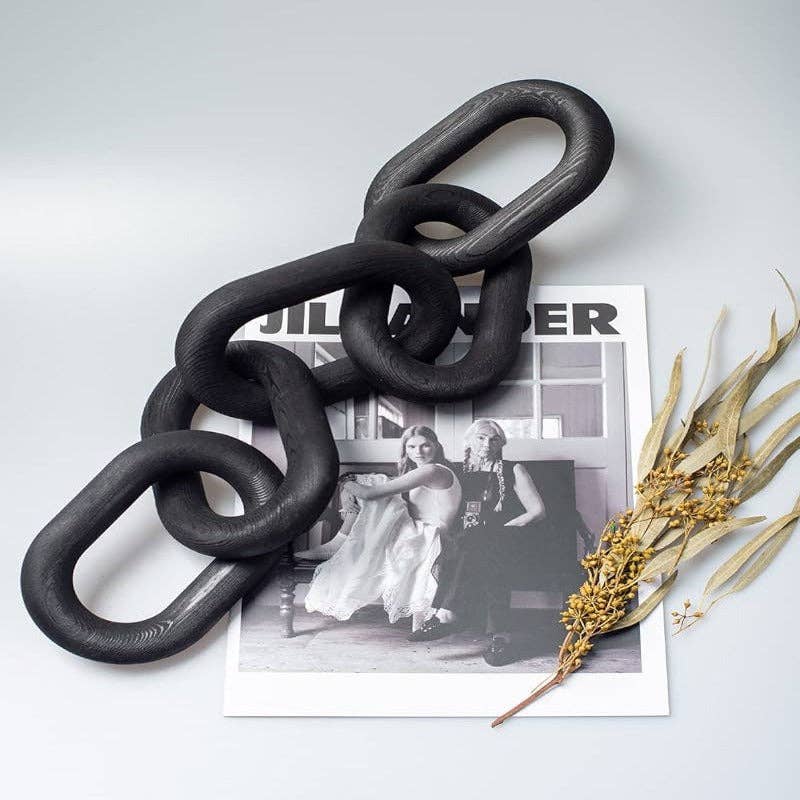 Black Wooden Chain Decor