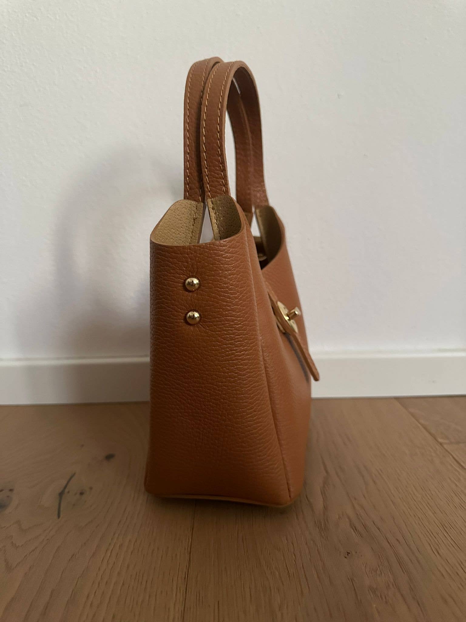 GENEVA - Genuine leather